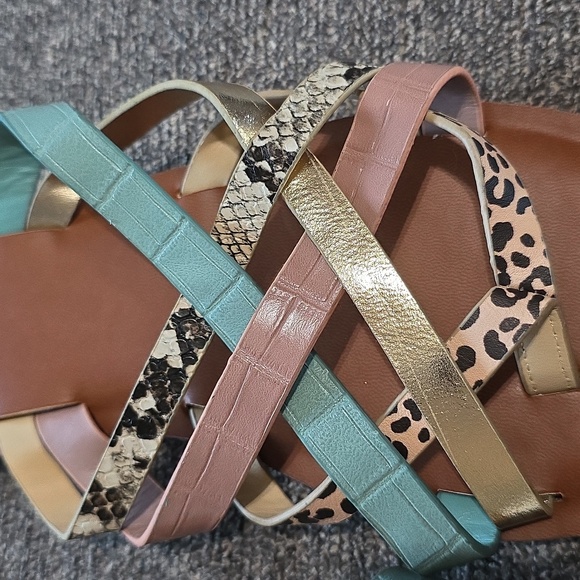 BAMBOO Multicolor Strappy Sandals Cheetah Leopard Snakeskin Pink Blue Strappy - Picture 5 of 5
